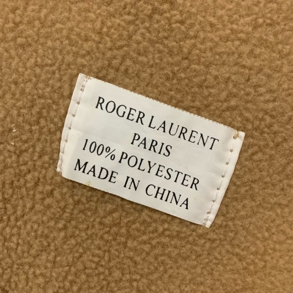 Roger Laurent Fleece Paris Scarf - Picture 3 of 3